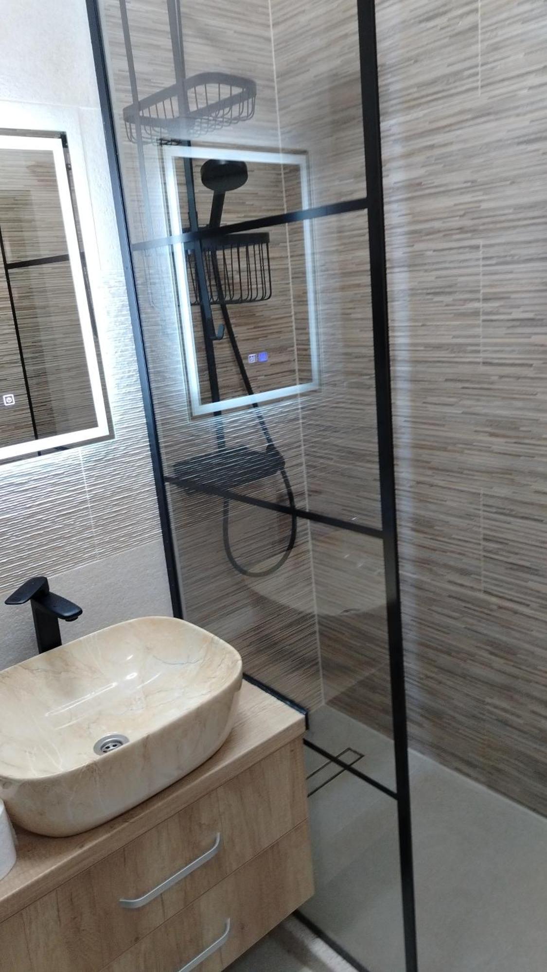Studio Modern Vitan-Mihai Bravu Bucureşti Ngoại thất bức ảnh